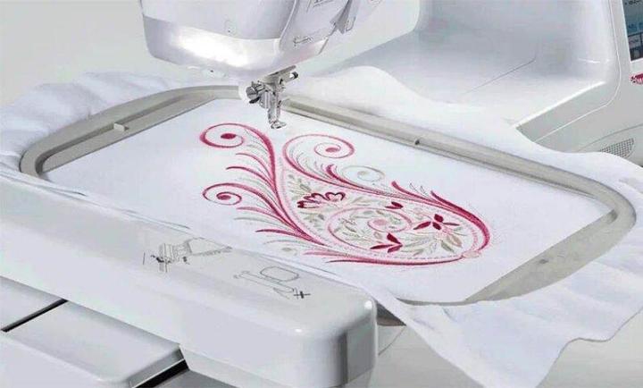 Actual product image Brother Innov-is V3 LE Embroidery Machine