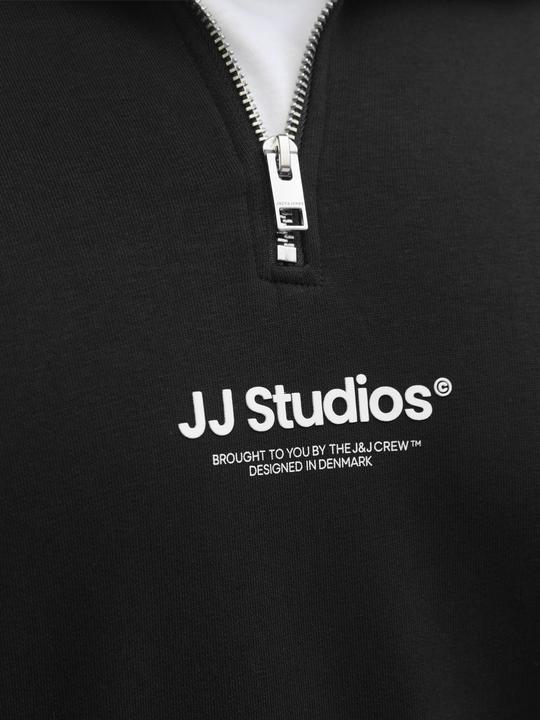 Actual product image Jack & Jones Jjesoho Sweat Quarter Zip Hn Noos Pls (8XL)