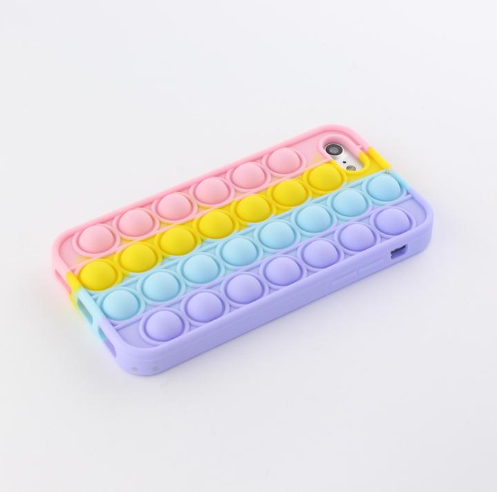 Produktbild PhoneLook Hülle Silikon Luftblasen Anti-Stress Regenbogen (Apple iPhone 7)
