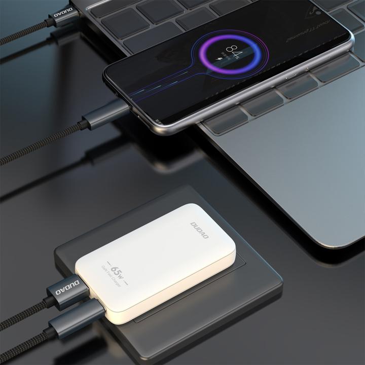 Produktbild Dudao GaN A65Q 65W USB-A / USB-C PD Ultra-Thin Wall Charger - White (65 W)