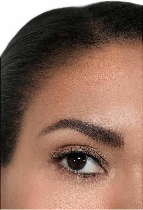 Actual product image Chanel Inimitable (10 Noir Black)