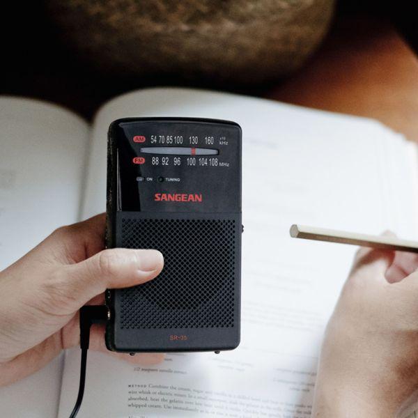 Actual product image Sangean SR-35 - Radio - Black (FM)