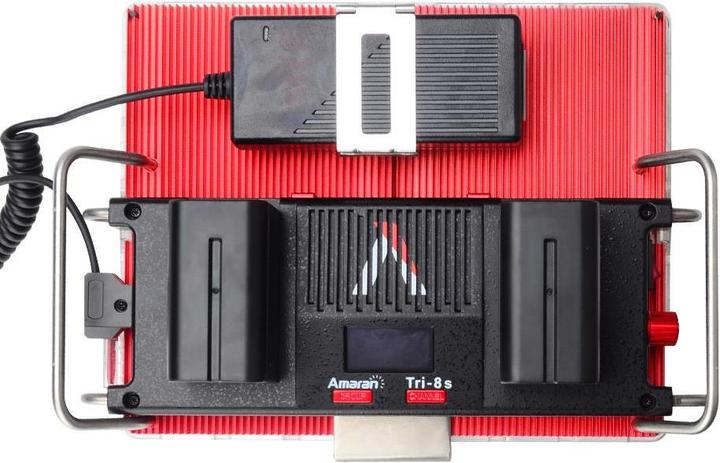 Produktbild Aputure Amaran Tri-8c V-mount (Flächenleuchte)