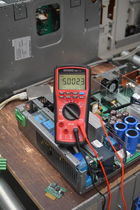 Actual product image Benning TRUE RMS Digital Multimeter (CAT III 1000V, CAT IV 600V)