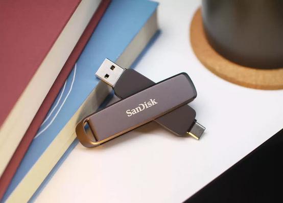 Produktbild SanDisk Extreme PRO Dual Drive (512 GB, USB 3.2 Gen 2)