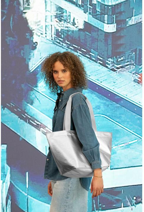 Actual product image reisenthel Tasche Shopper M Silver Crackle