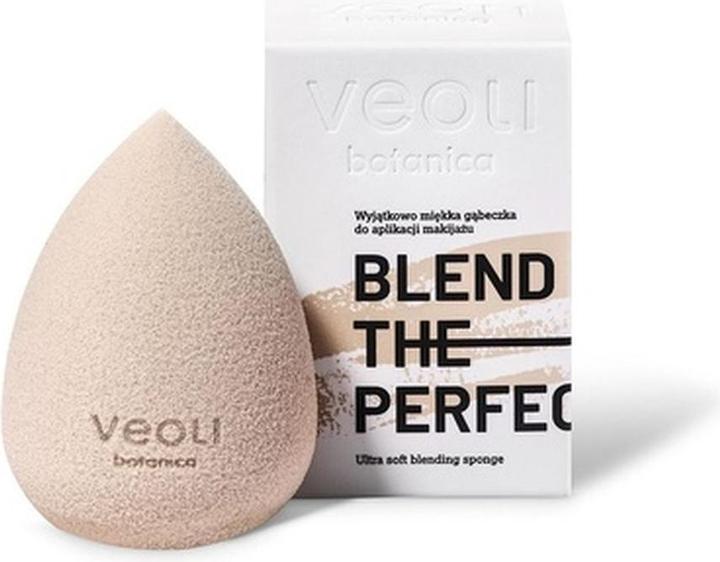 Veoli Botanica end The Perfection soft sponge for makeup application