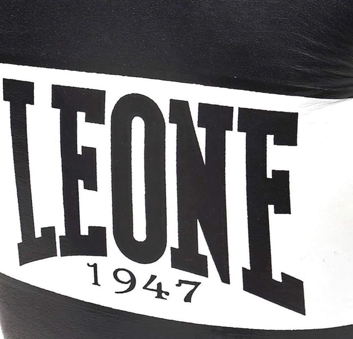 Actual product image Leone Boxing Glove Shock Black GN047 (10 OZ, One size)