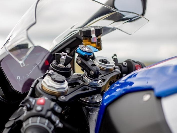 Actual product image Quad Lock Fork Stem Mount