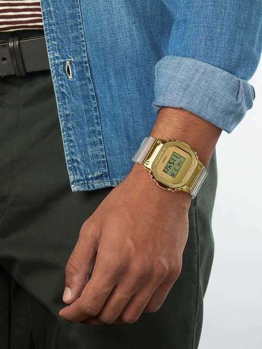 Image du produit G-Shock GM-5600SG-9ER (Chronographe, 44 mm)