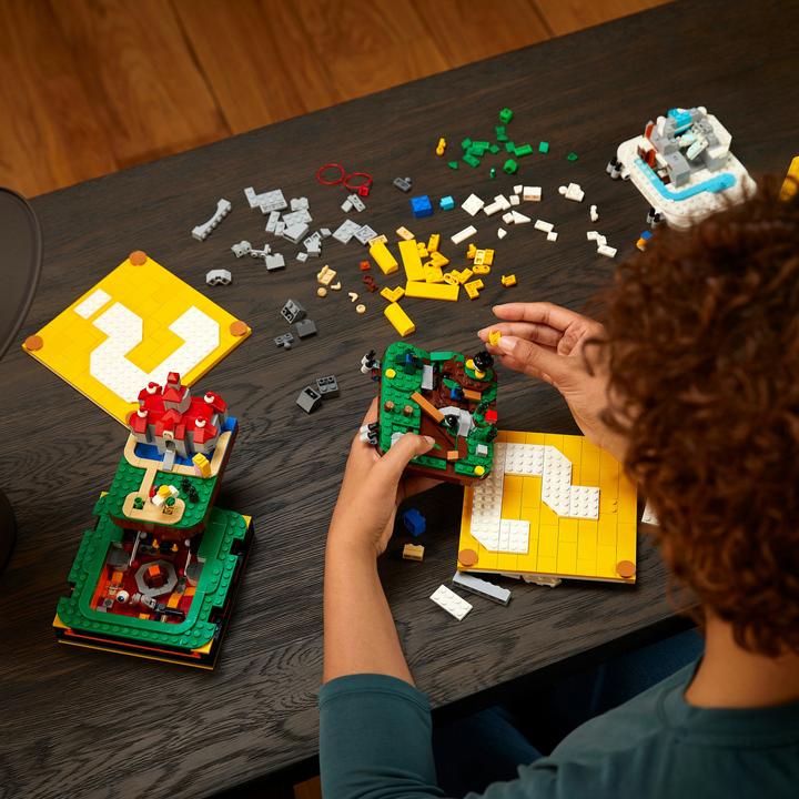 Actual product image LEGO Question Mark Block from Super Mario 64 (71395, LEGO Rare Sets, LEGO Super Mario)