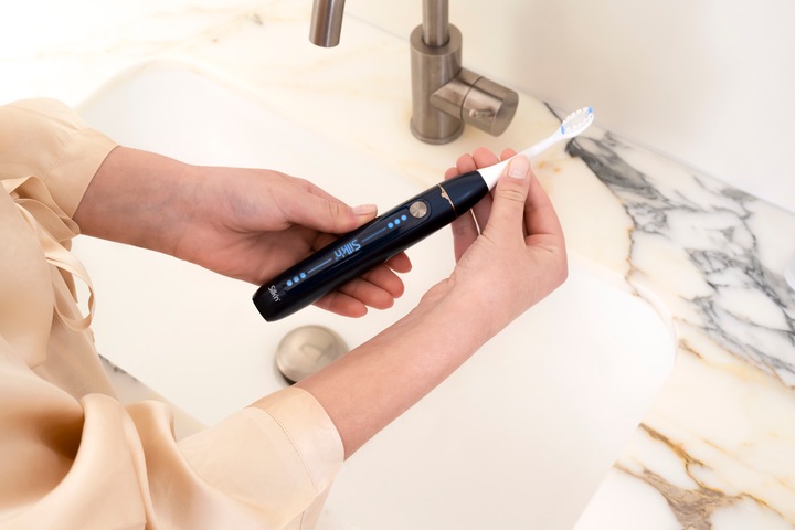 Actual product image Silk'n Sonic Toothbrush Sonic You Dark Blue (Sonic toothbrush)