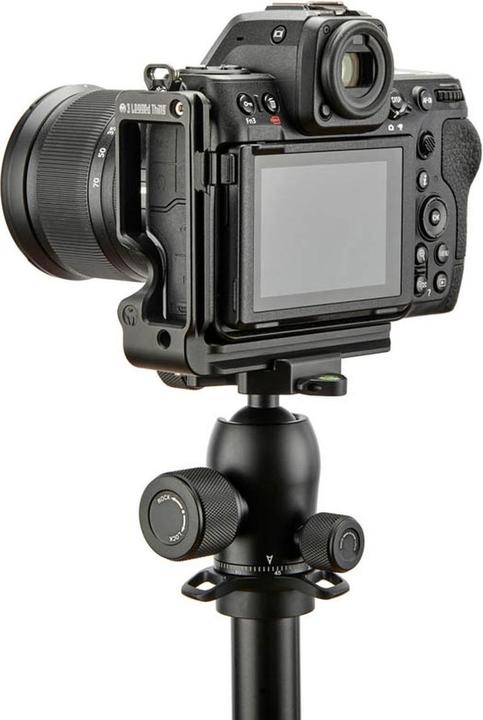 Actual product image 3 Legged Thing ZOOEY QD L Bracket for Nikon Z8 (Mounting bracket)