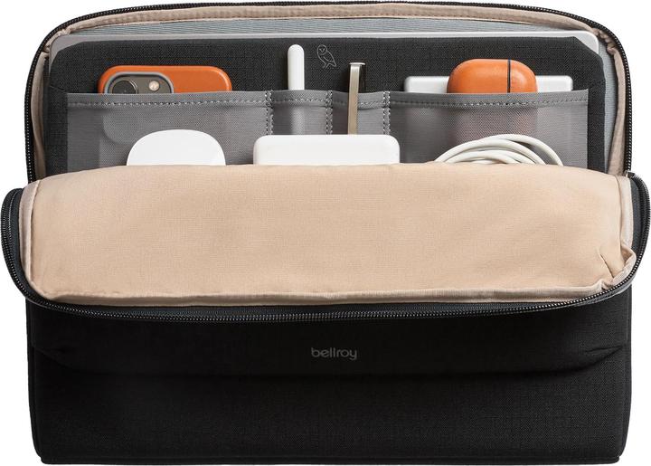 Actual product image Bellroy Laptop Sleeve (16")