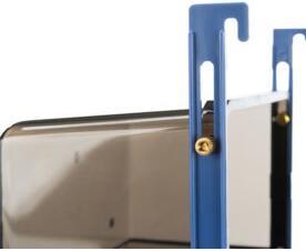 Actual product image Trixie Parrot bath house for bird cages 16x26x22cm