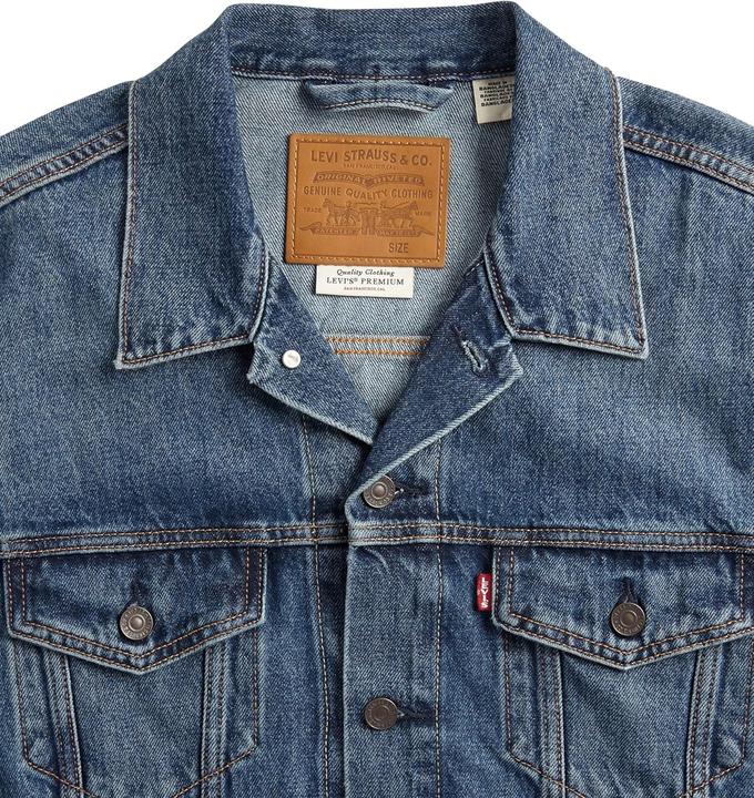 Actual product image Levis New Relaxed Fit Trucker (42)