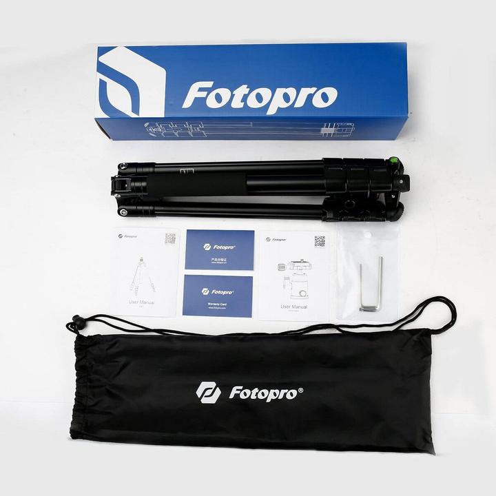 Actual product image Fotopro S4 Pro + 42QP Aluminium Tripod (Metal)