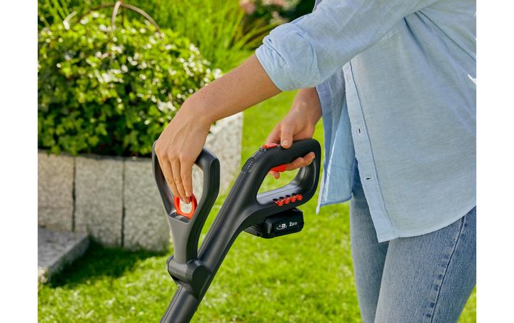 Image du produit Gardena EasyCut 23/18V P4A (Couteaux en plastique)