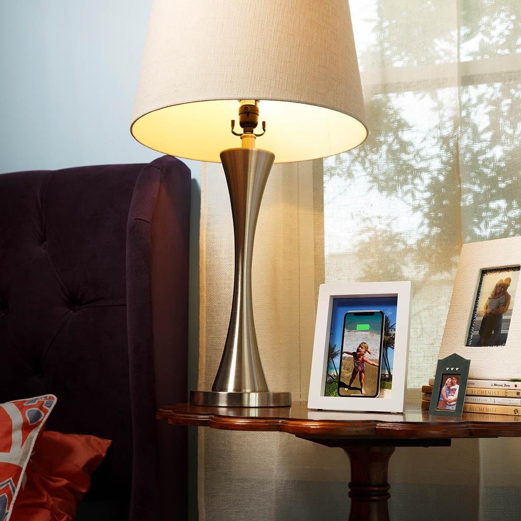 Thumbnail - TwelveSouth PowerPic (10 W), Wireless Charger, Weiss