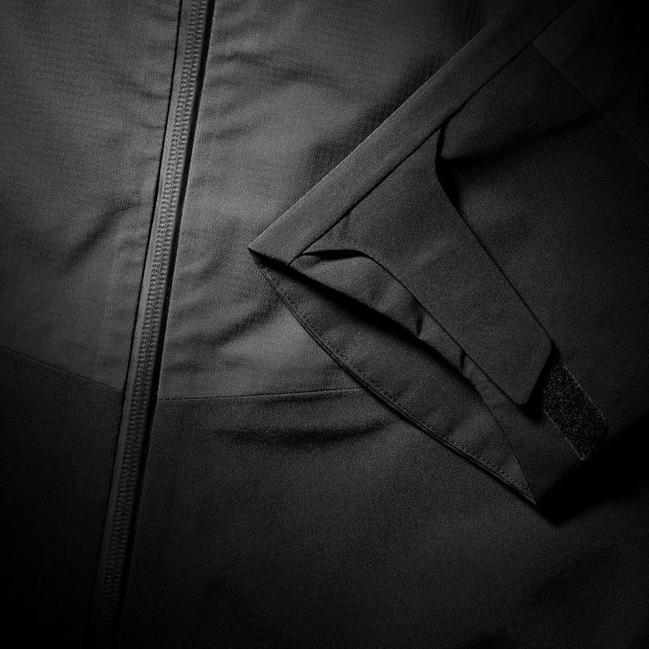 Produktbild Forclaz Regenjacke Damen wasserdicht 20.000 mm Wassersäule Trekking - MT900 schwarz (M)