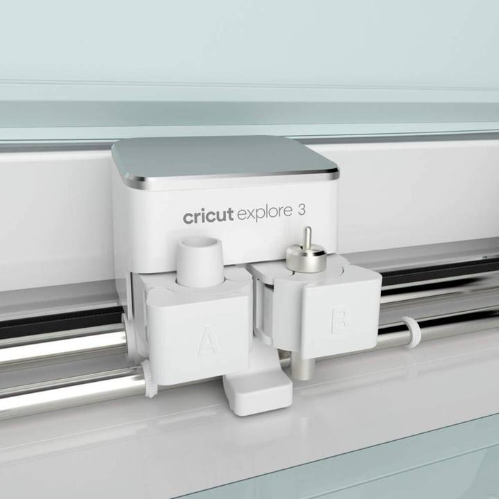 Produktbild Cricut Explore 3 + Starter-Bundle Schneideplotter Schnittbreite 305mm