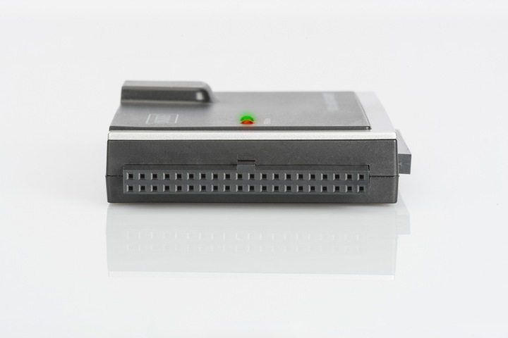Productafbeelding Digitus USB 2.0 IDE/SATA adapterkabel (USB 2.0, SATA, SATA III, SATA II)