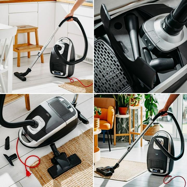 Immagine prodotto Adler Vacuum cleaner Vacuum Cleaner | AD 7069 | Bagged | Power 3200 W | Dust capacity 3.5 L | Black