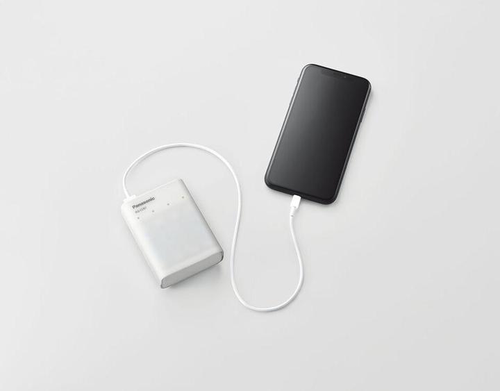 Actual product image Panasonic eneloop Smart Plus USB Travel Charger BQ-CC87 (5 pcs., AA, 2000 mAh, Battery + charger)