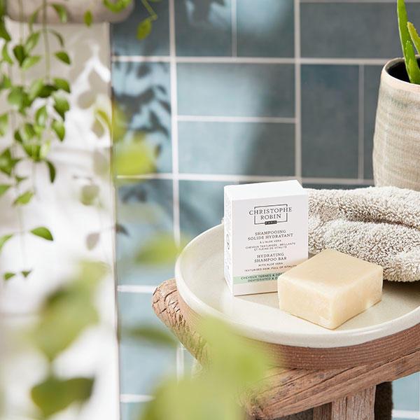 Produktbild Christophe Robin Hydrating Shampoo Bar with Aloe Vera (100 ml, Festes Shampoo)