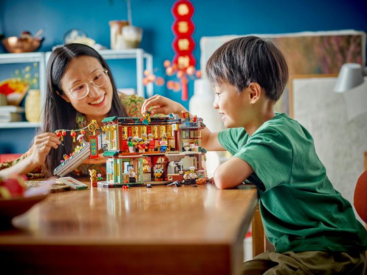 Produktbild LEGO Familientreffen 80113 (80113, LEGO Saisonale Sets)