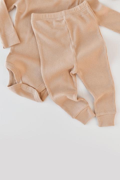 Produktbild BabyCosy Set. Hose. Body langarm. Mütze (74)