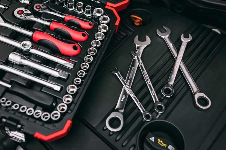 Actual product image Gedore Red Combination ratchet open-end spanner set metric 12 pieces (19 mm, 8 mm, 10 mm, 14 mm, 18 mm, 11 mm, 12 mm, 17 mm, 15 mm, 13 mm, 9 mm, 16 mm)