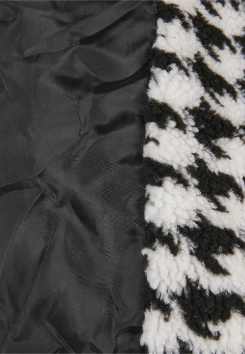 Actual product image Urban Classics Aop (XL)