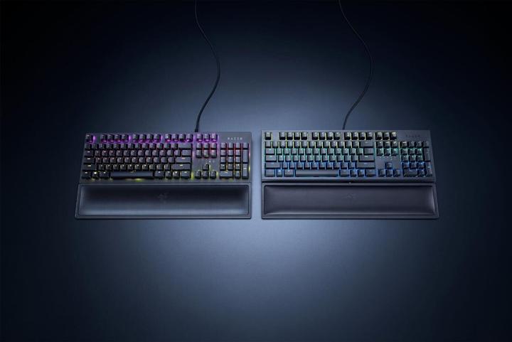 Produktbild Razer Ergonomic Wrist Rest For Full-sized Keyboards