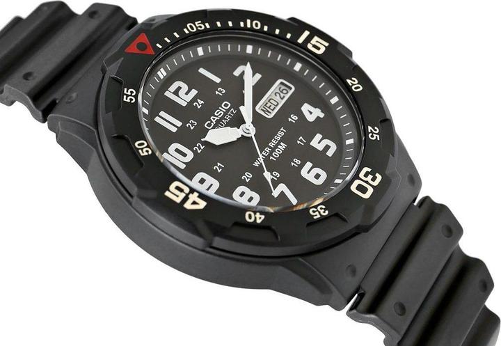 Produktbild Casio MRW-200H-1BVEG (Sportuhr, 44 mm)