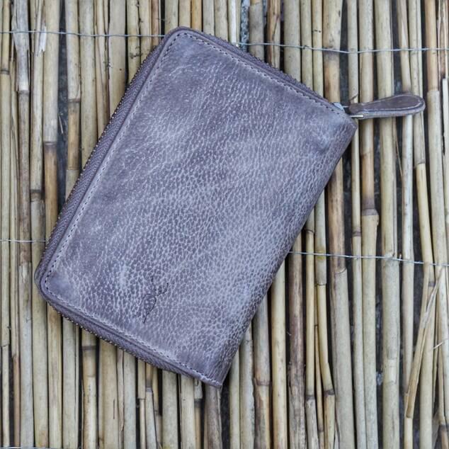 Actual product image Jack kinsky Nassau ladies purse