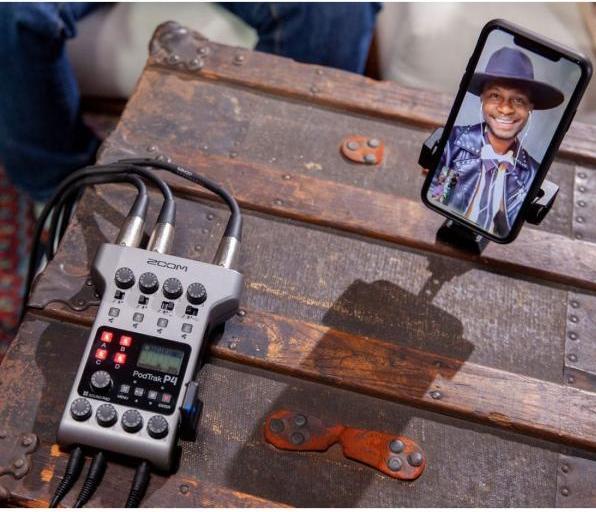 Immagine prodotto Zoom Adattatore Bluetooth BTA-2 per P4 e P8