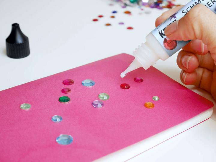 Image du produit Kreul Schmucksteinkleber (161 g, 125 ml)