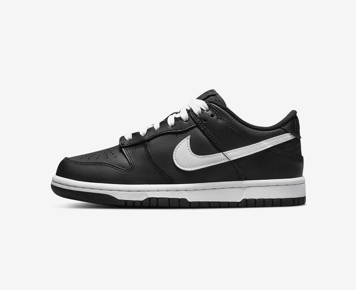 Produktbild Nike Dunk Low Black White (2022) (GS) (38.5)