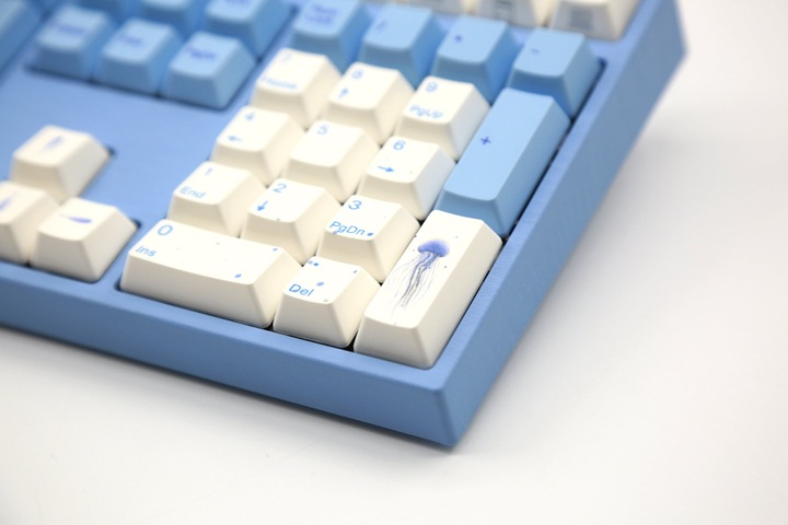 Actual product image Varmilo Sea Melody VA109 (CH, Cable)