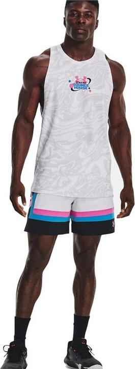 Actual product image Under Armour Baseline Woven Training Shorts Men (S)
