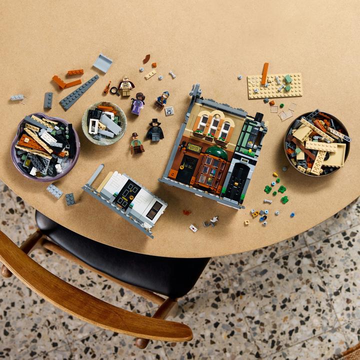 Actual product image LEGO Sherlock Holmes: Bücherstütze (10351, LEGO Icons)