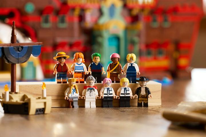 Actual product image LEGO Baratié, das Schwimmende Restaurant (75640, LEGO DC)