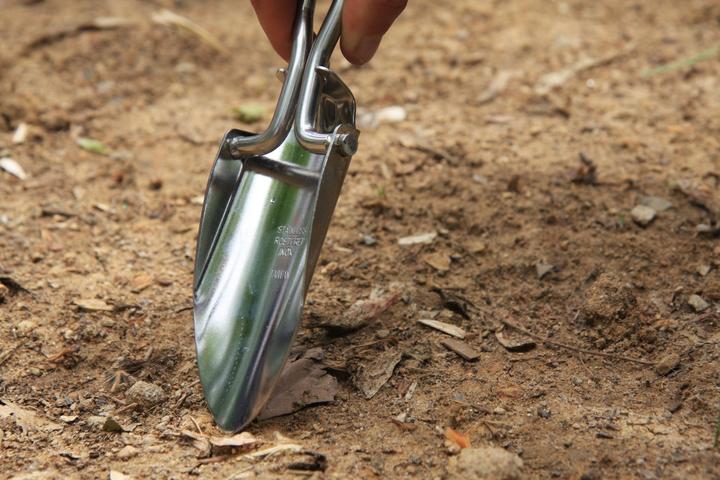 Actual product image Relags Stainless steel folding shovel