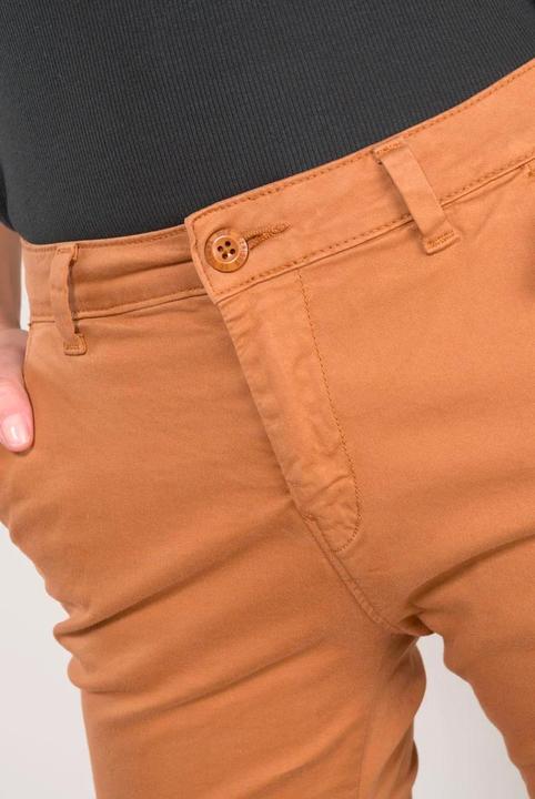 Actual product image Le Temps Des Cerises 's chino trousers dyli 6 (Frequency band 38 (2600 MHz))