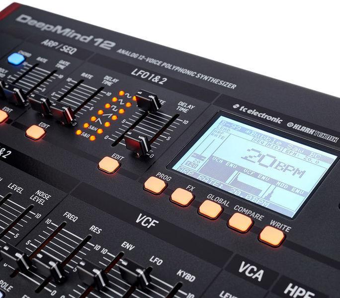 Produktbild Behringer Deepmind 12D