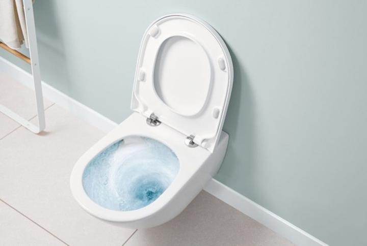 Produktbild Villeroy & Boch V&B Wand-WC SUBWAY 3.0 ti. spülrandlos mit TwistFlush we C+