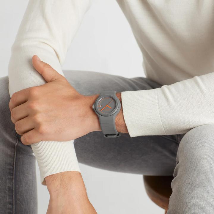 Produktbild M Watch Mondaine Maxi 42 (Analoguhr, Swiss Made, 42 mm)