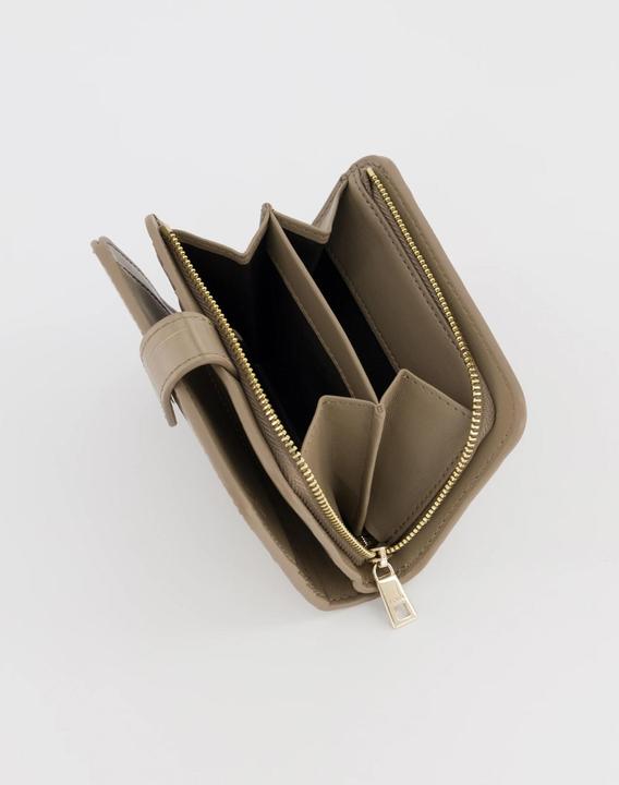 Actual product image Furla Portfolio size