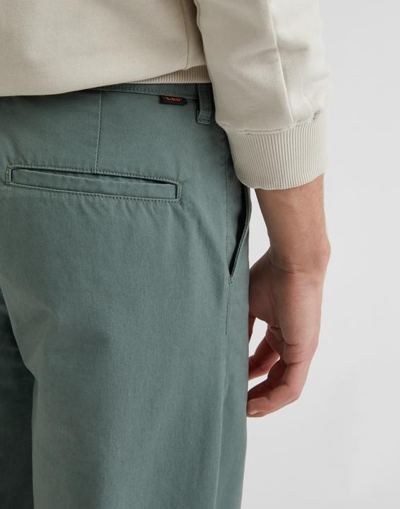 Actual product image Lee Chinos Relaxed Chino (32)